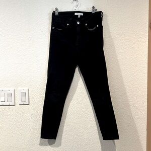 Good American black skinny jeans